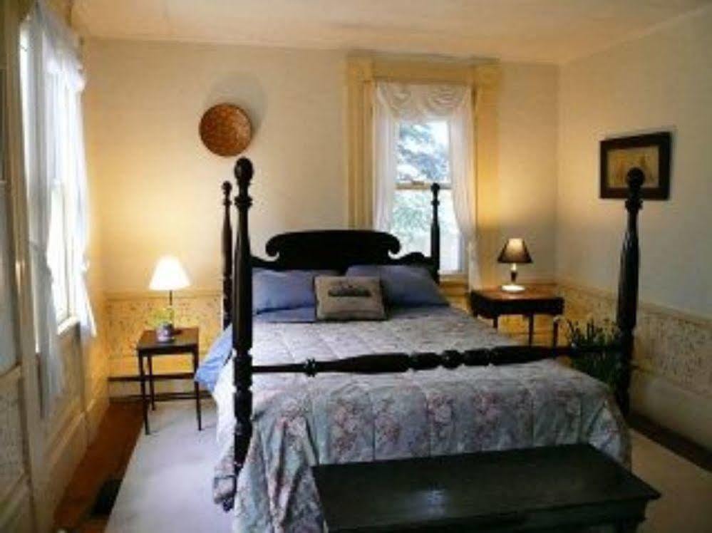 Waldoboro Le Vatout Bed & Breakfast الغرفة الصورة
